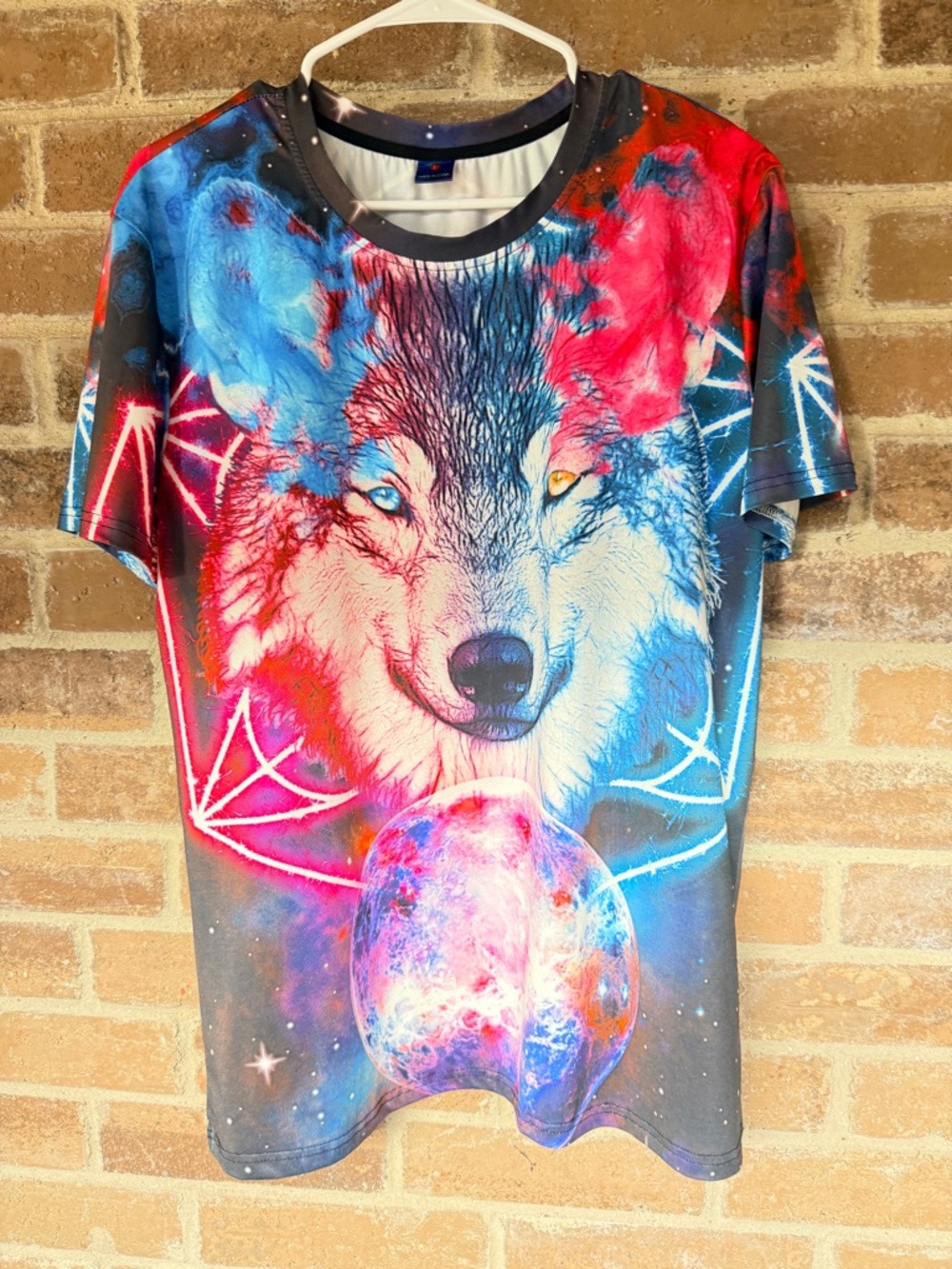 Men's Neon Wolf Graphic Tee - Blue & Pink